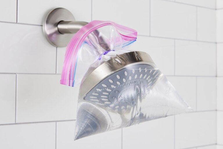how to clean shower head vinegar