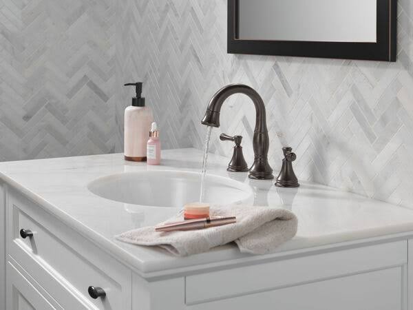 Delta Bathroom Faucets: A Smart Blend of Style and Everyday Performance Delta Bathroom Faucets
